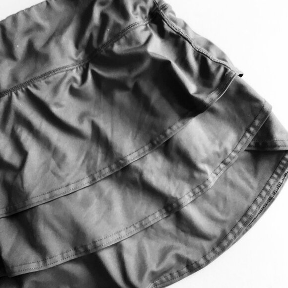 ATHLETA Women's Athletic Skort EUC Size Small - Picture 5 of 5